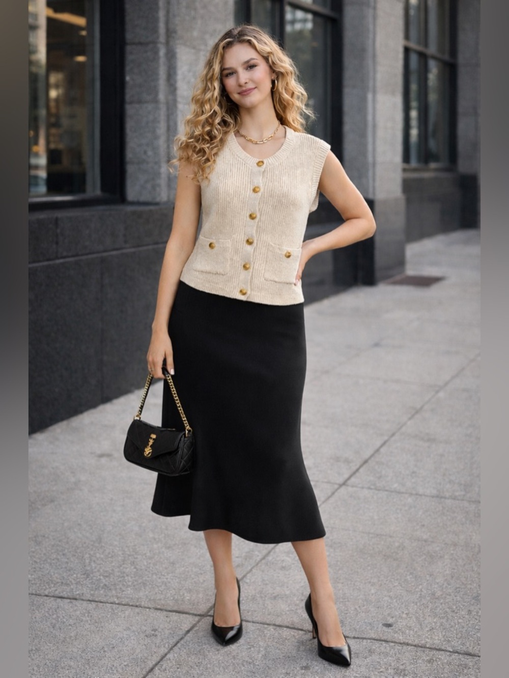 NWOT Moon & Madison Cream Sweater Vest Medium | Gold Button Knit Vest - Picture 5 of 8